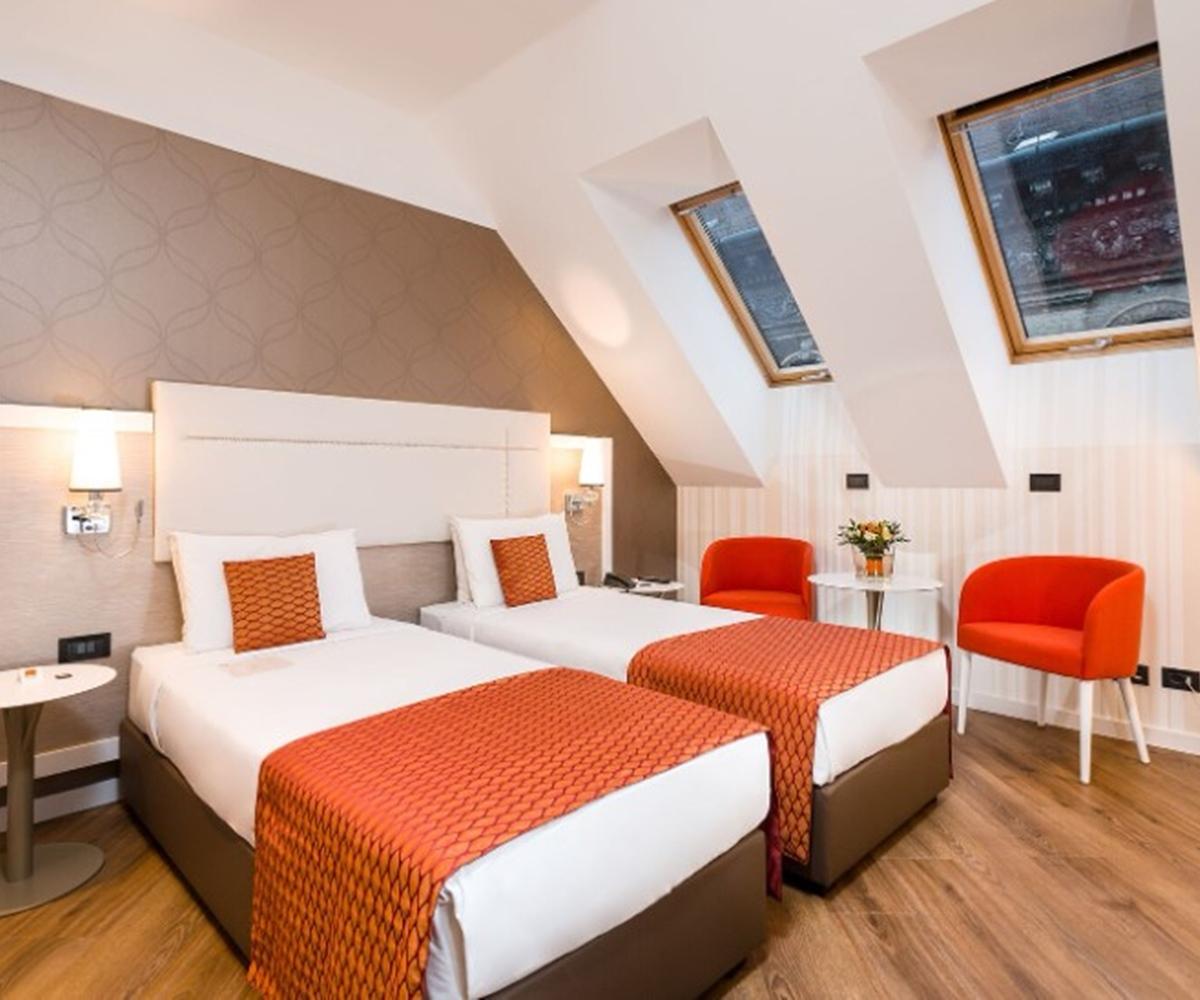 Ikonik Parlament Hotel Budapest Luaran gambar