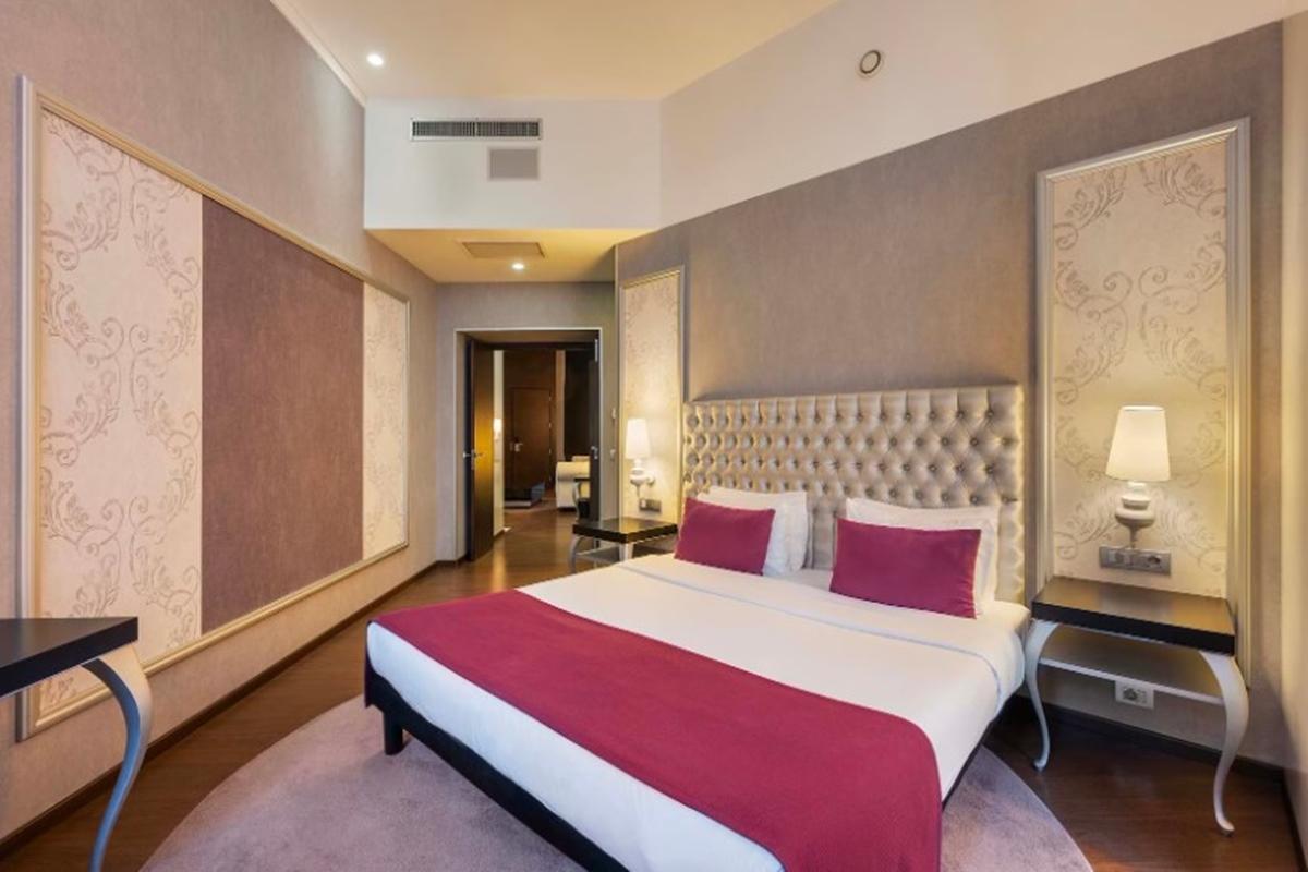 Ikonik Parlament Hotel Budapest Luaran gambar