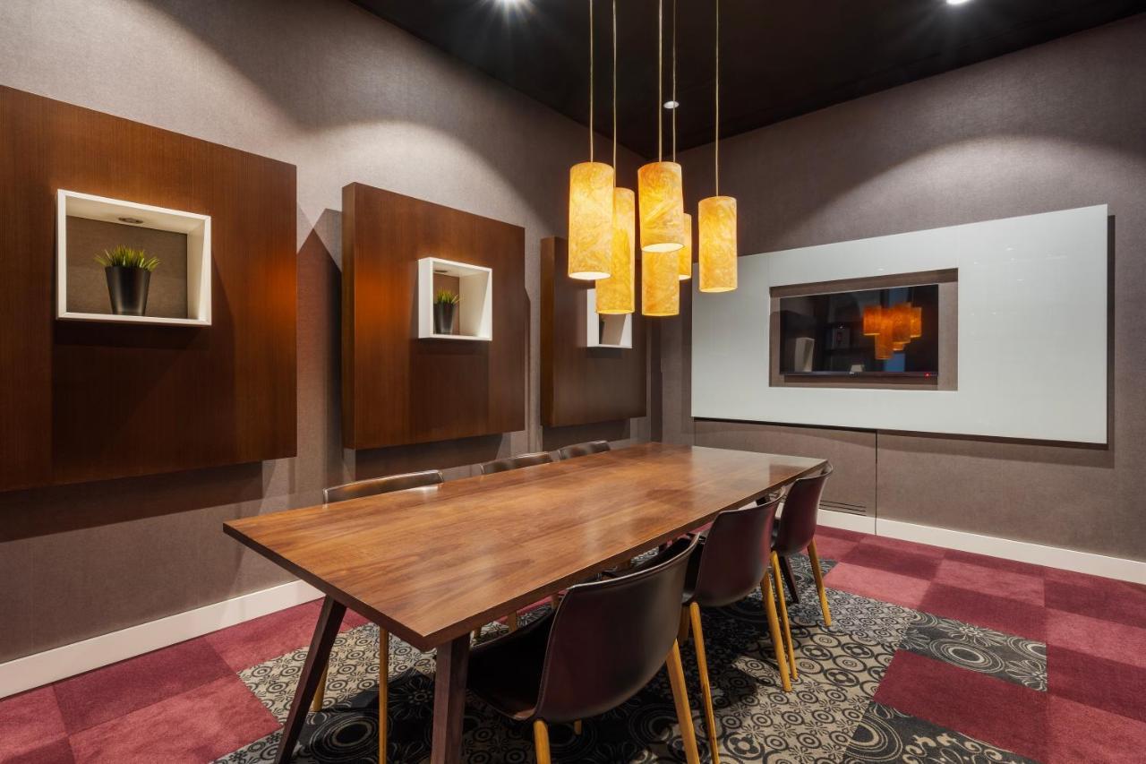 Ikonik Parlament Hotel Budapest Luaran gambar