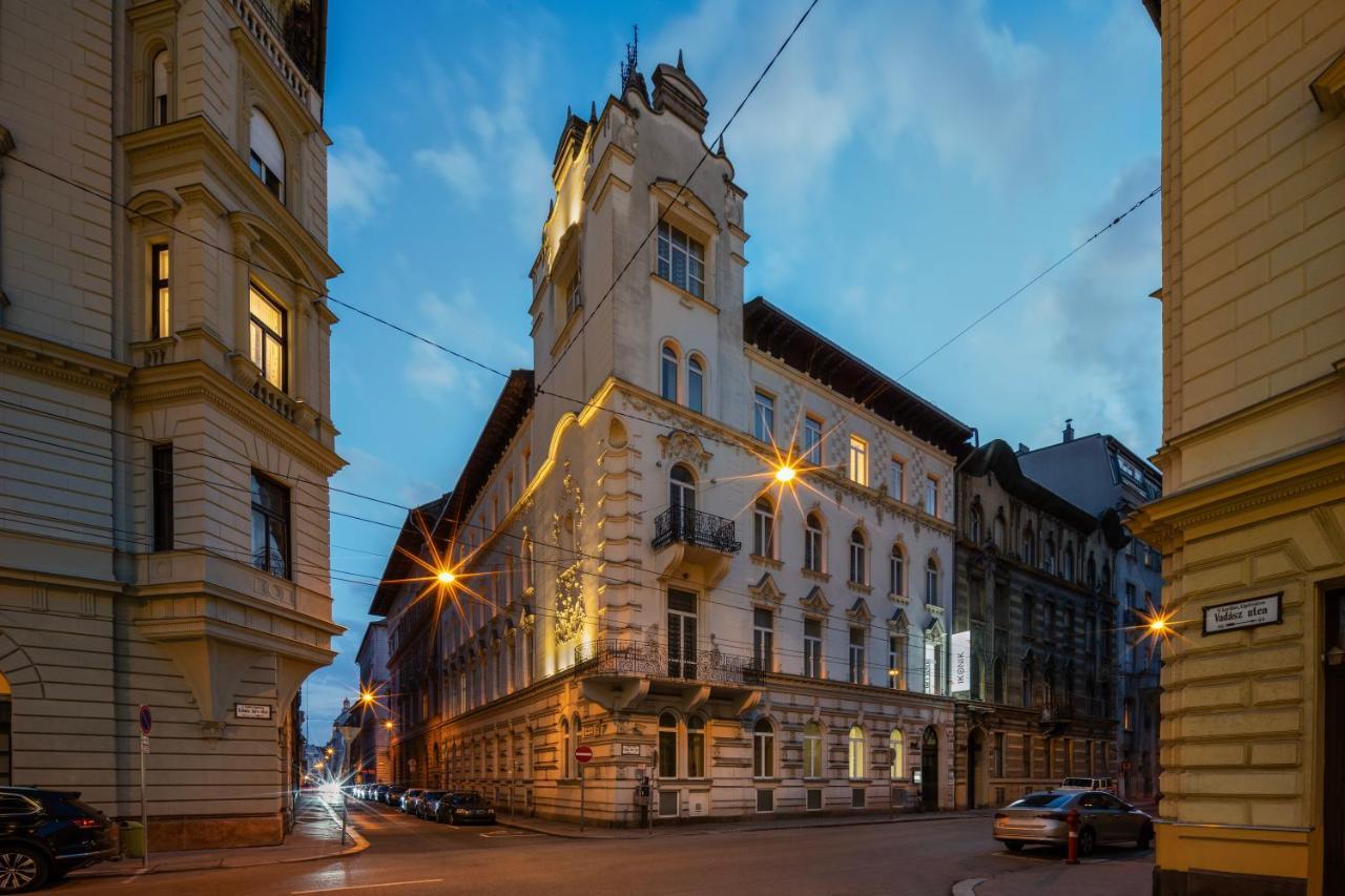 Ikonik Parlament Hotel Budapest Luaran gambar