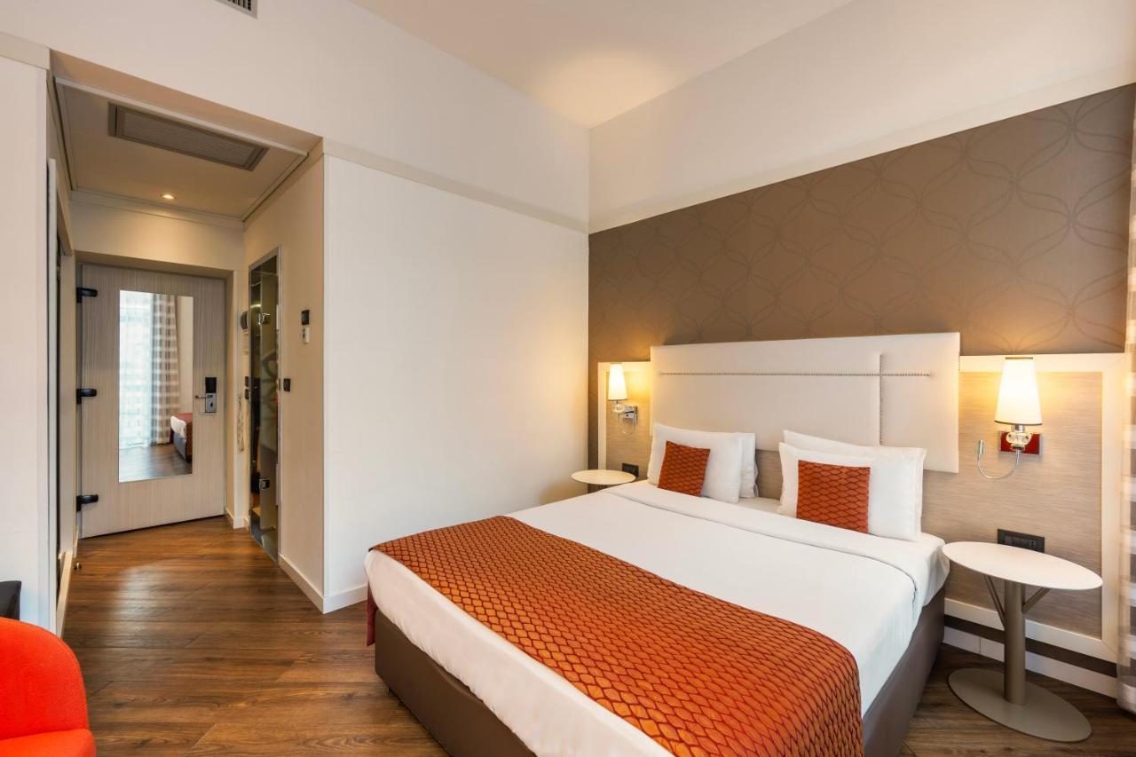 Ikonik Parlament Hotel Budapest Luaran gambar