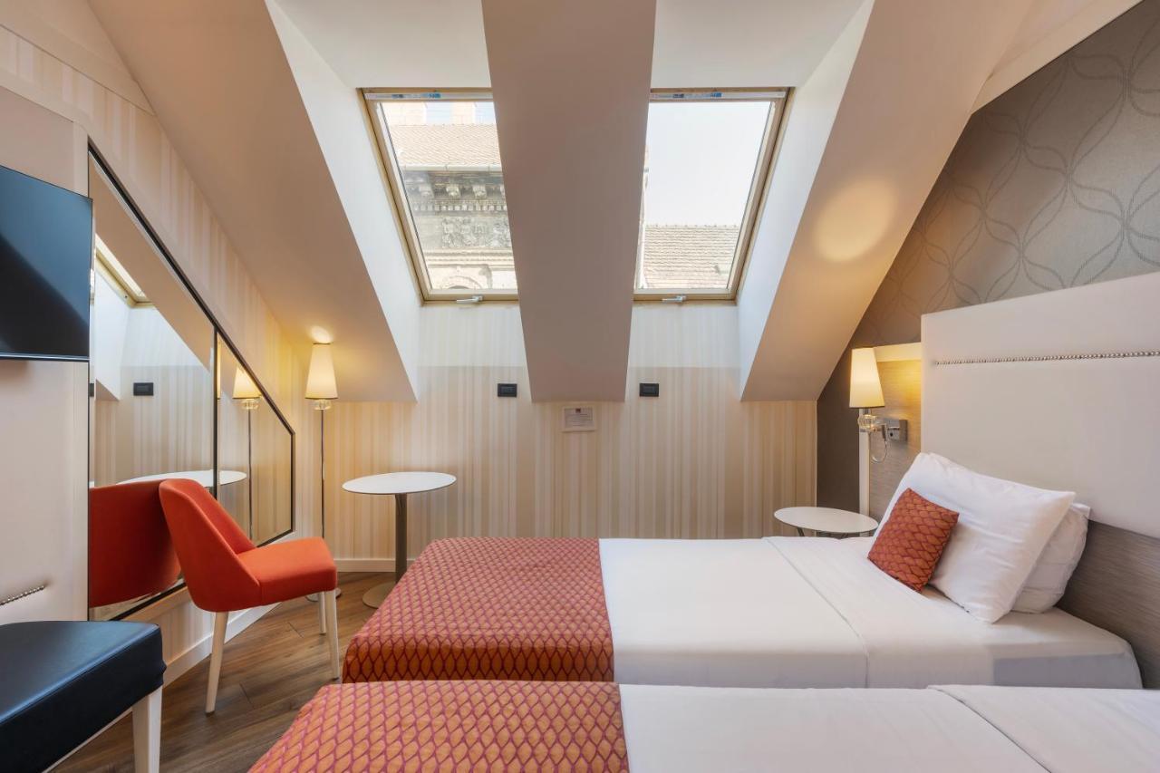 Ikonik Parlament Hotel Budapest Luaran gambar